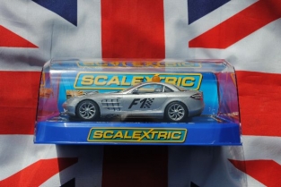 ScaleXtric C2756 Mercedes-Benz SLR McLaren Safety Car